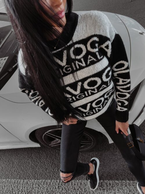 Sweter logowany Emiko Ola Voga czarny