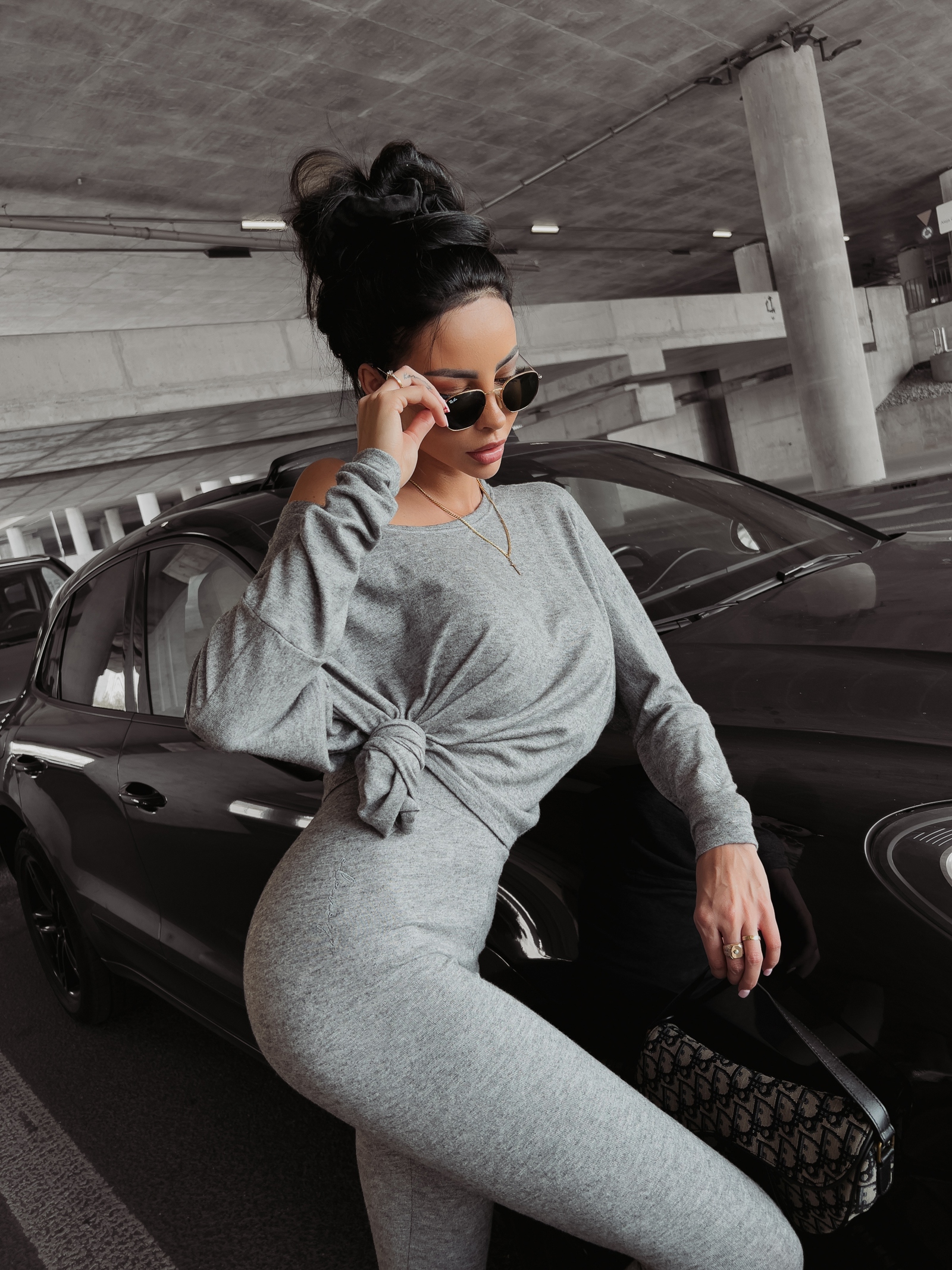 Komplet damski dzianinowy Della Ola Voga szary Komplet damski dzianinowy Della Ola Voga szary