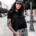 T-shirt basic bawełniany Modern czarny