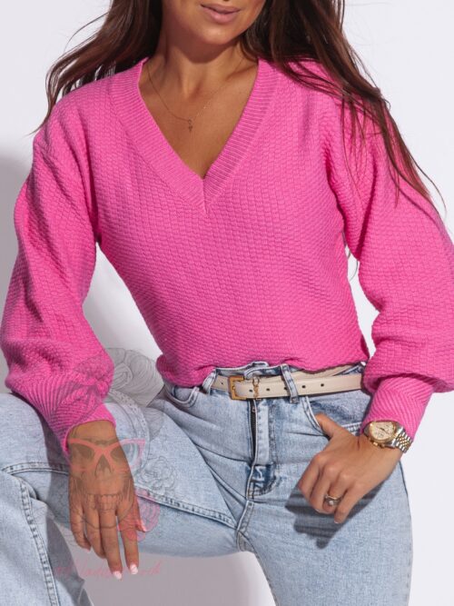 Sweter w serek Quaer różowy