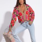 Sweter w kwiaty Apisz II karmelowy