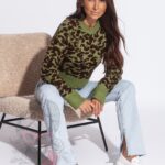 Sweter w panterkę Gelin zielony