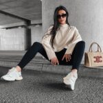 Sweter gładki z półgolfem Enna Ola Voga beżowy