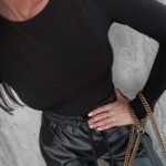 Body dopasowane z aplikacją Fire Ola Voga czarne