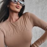 Body dopasowane z aplikacją Fire Ola Voga karmelowy