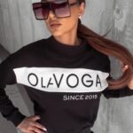 Bluza klasyczna z półgolfem Kailee Ola Voga czarna/ecru