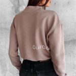 Bluza klasyczna z półgolfem Kailee Ola Voga latte/ecru