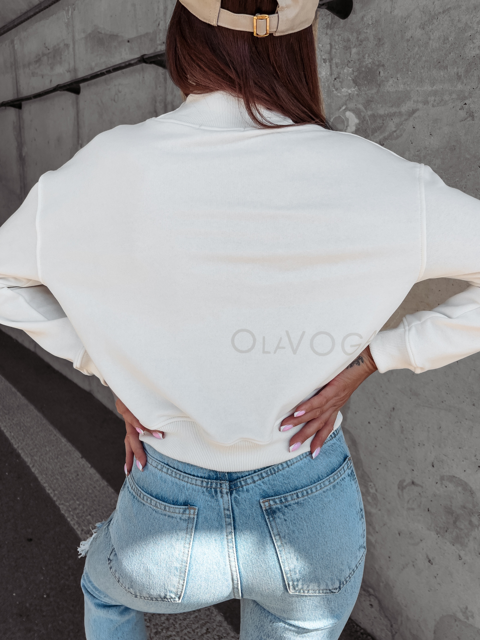 Bluza klasyczna z półgolfem Kailee Ola Voga ecru/beżowa