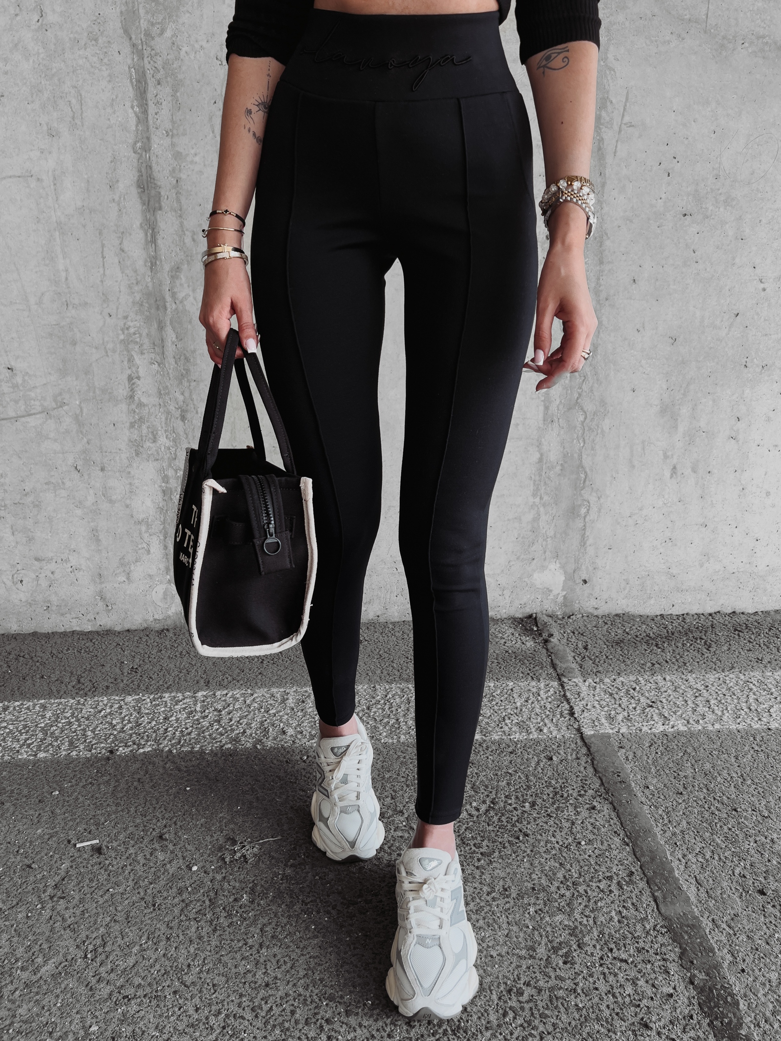 Legginsy dopasowane z przeszyciami Katania Ola Voga czarne