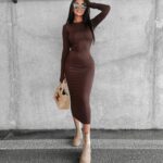 Sukienka dopasowana elastyczna Kamari Ola Voga brązowa