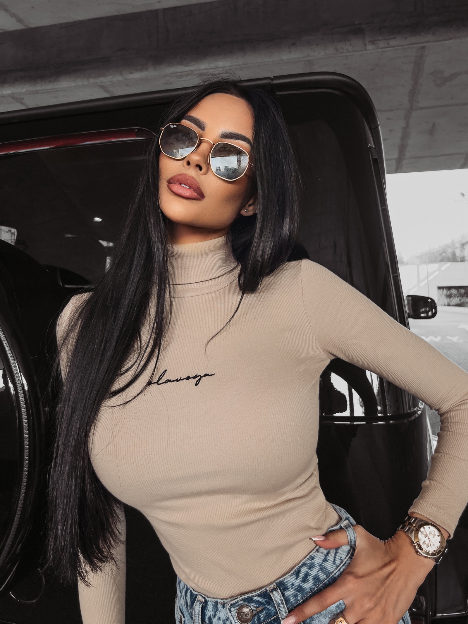 Sweter golf dopasowany Sybil Ola Voga beżowy