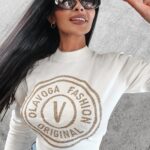 Sweter z żakardowym logo Aleshia Ola Voga ecru