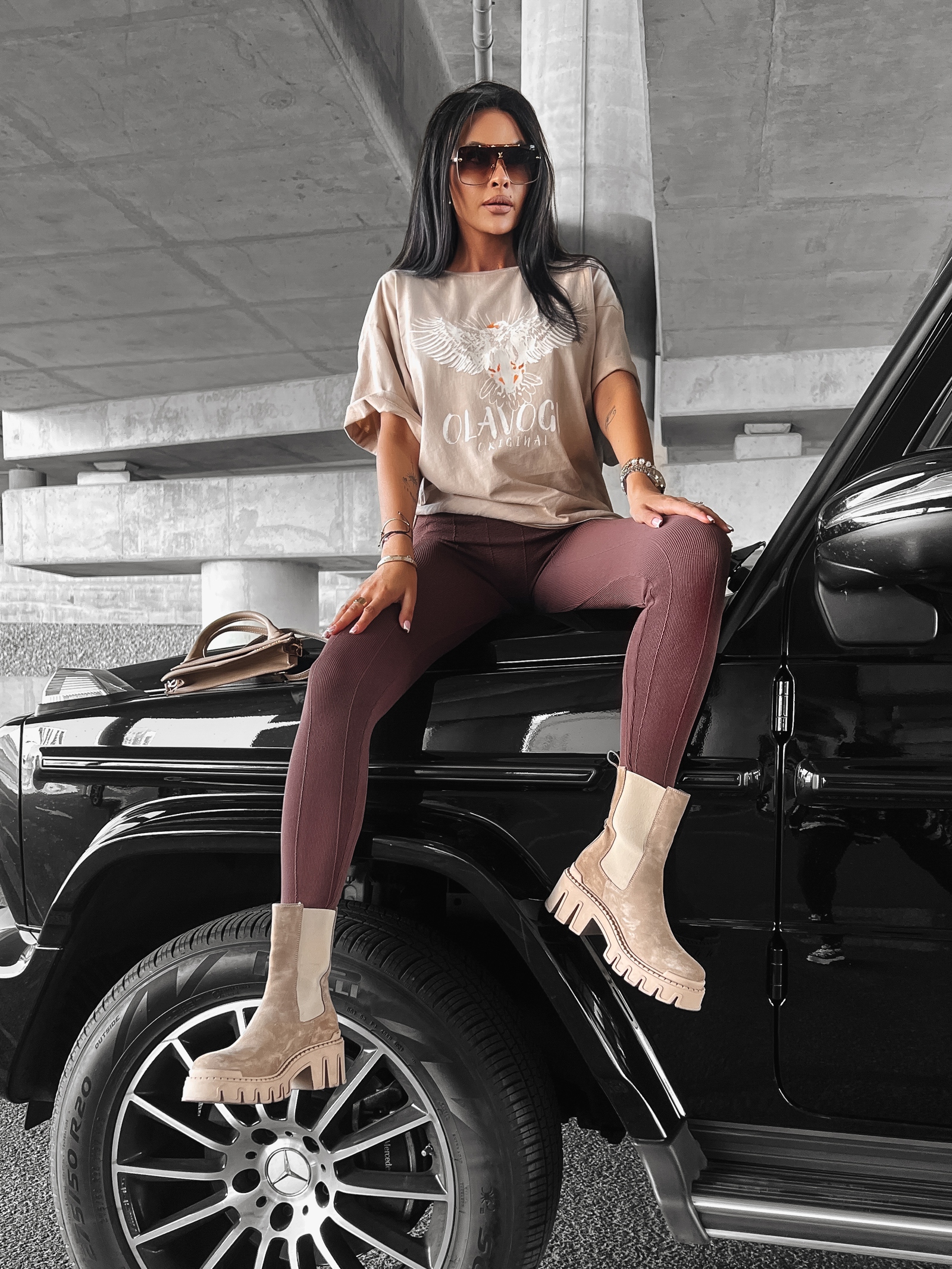 T-shirt dekatyzowany z nadrukiem Juniper Ola Voga beżowy T-shirt dekatyzowany z nadrukiem Juniper Ola Voga beżowy