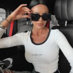 Bluzka dopasowana prążkowana Laura Ola Voga ecru