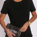 T-shirt basic bawełniany Modern czarny