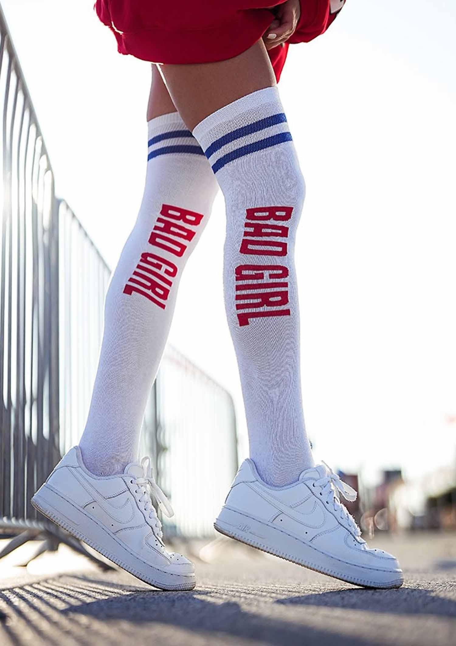 Zakolanówki bawełniane sportowe BAD GIRL białe (kolorowe)