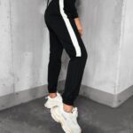 -WYPRZEDANE-Spodnie dresowe z lampasem Parla Ola Voga czarne