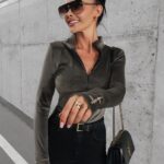 Body welurowe z kołnierzem Spain Ola Voga cappuccino