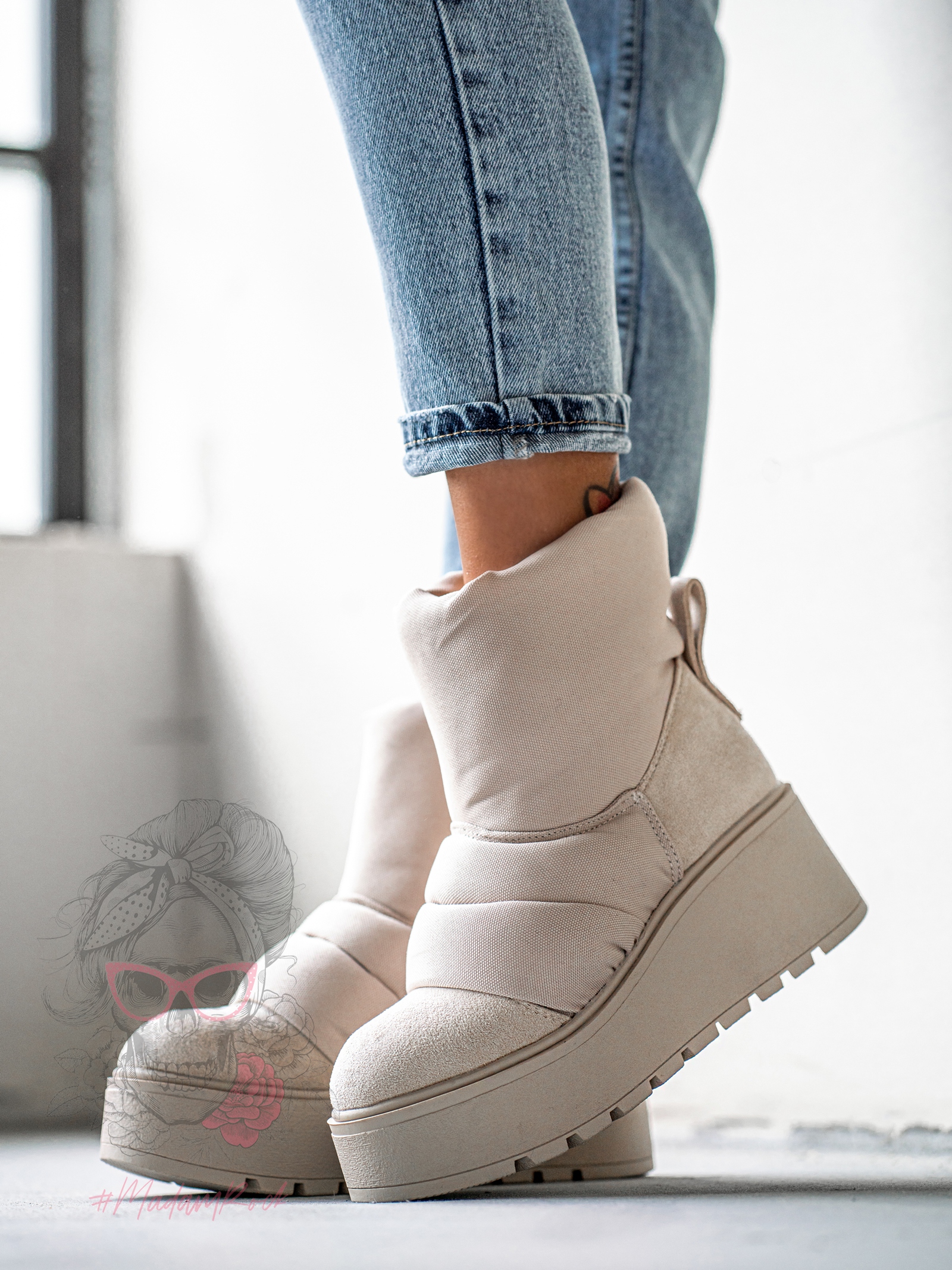 Botki koturny Madam Bambi beżowe