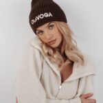 Czapka damska bawełniana OlaVoga Letters brązowa