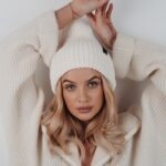 Czapka wywijana Ola Voga Warm Autumn ecru