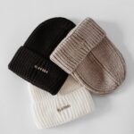 Czapka beanie prążkowana Cyndi Ola Voga czarna