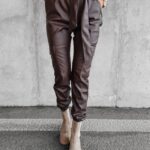 Spodnie z ekoskóry z wiązaniem Alta Ola Voga brązowe