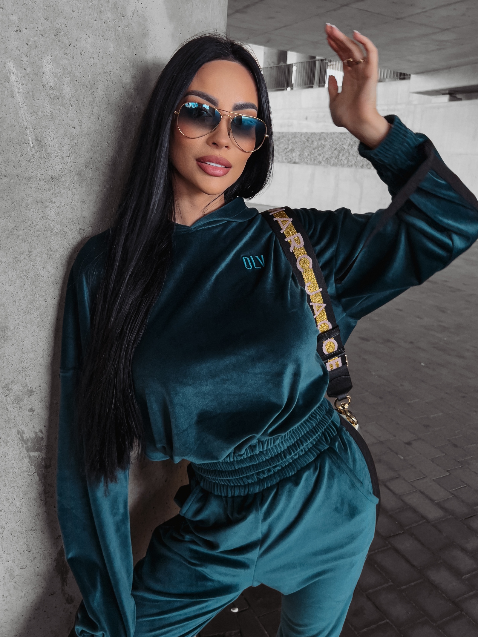 Komplet dres welurowy Peta Ola Voga butelkowa zieleń Komplet dres welurowy Peta Ola Voga butelkowa zieleń