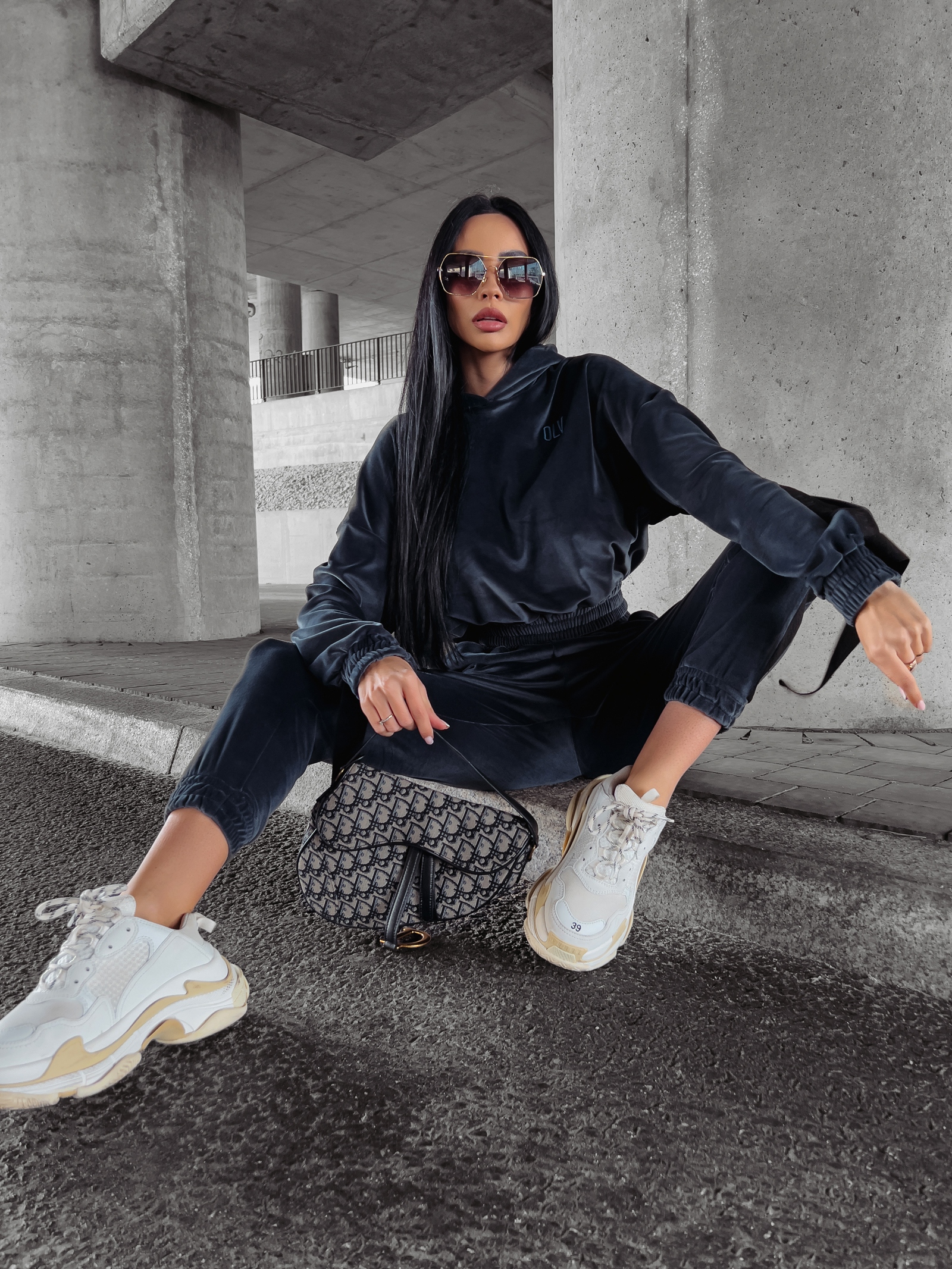 Komplet dres welurowy Peta Ola Voga stalowy