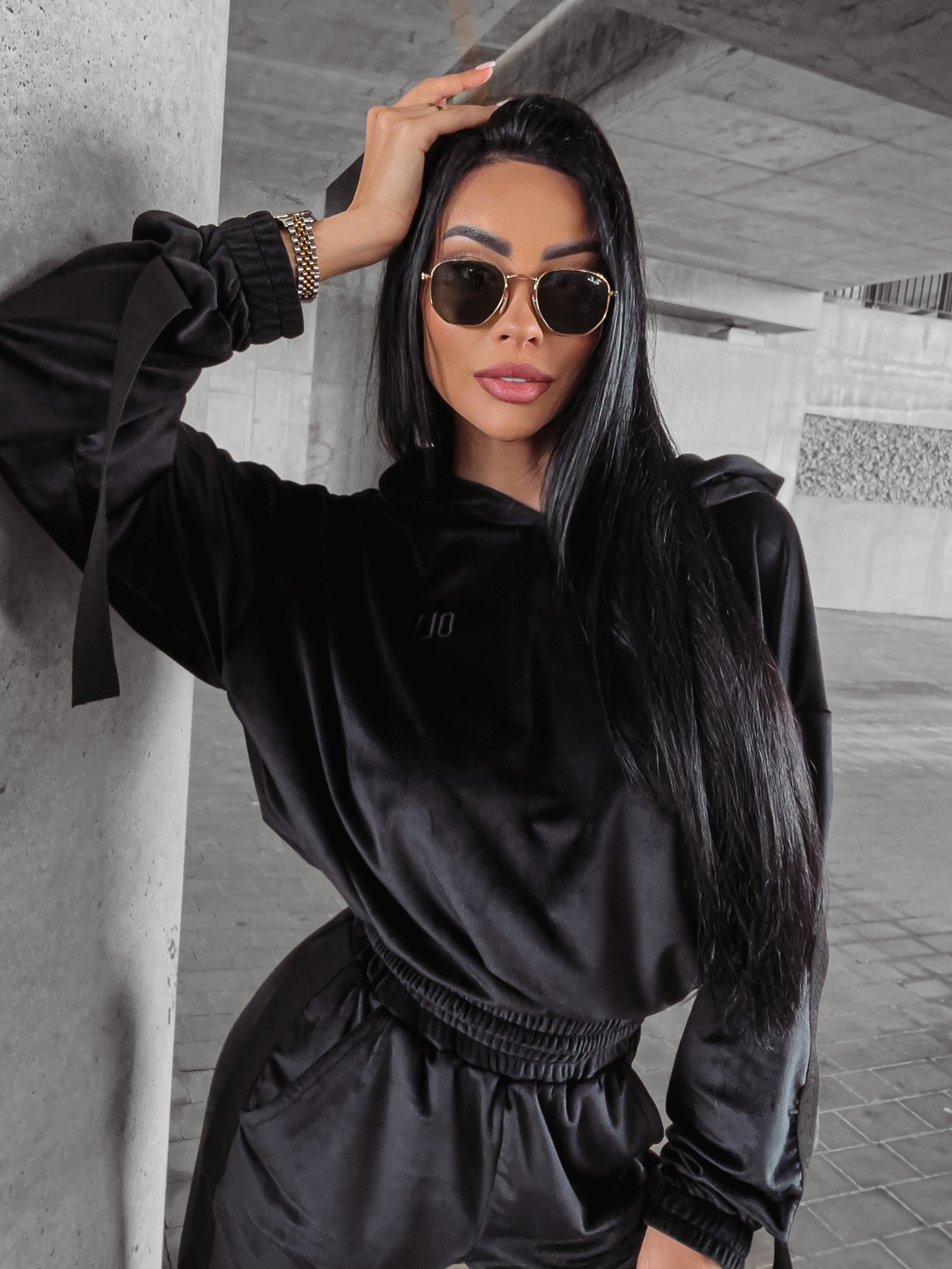 Komplet dres welurowy Peta Ola Voga czarny Komplet dres welurowy Peta Ola Voga czarny