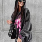 Bluza z nadrukiem różowa pantera Puna Ola Voga szara