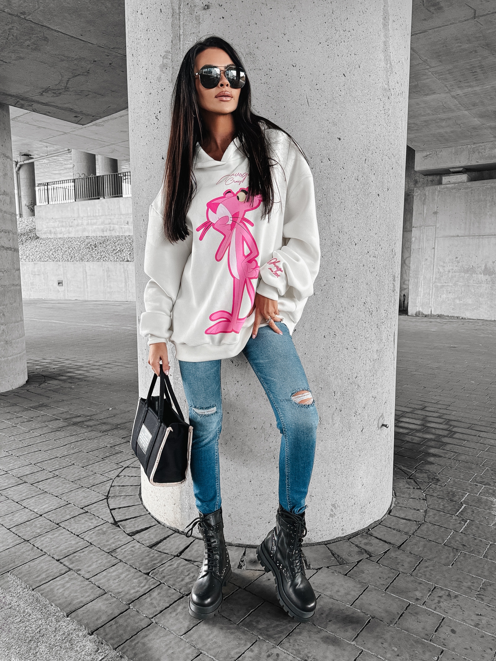 Bluza z nadrukiem różowa pantera Puna Ola Voga ecru Bluza z nadrukiem różowa pantera Puna Ola Voga ecru