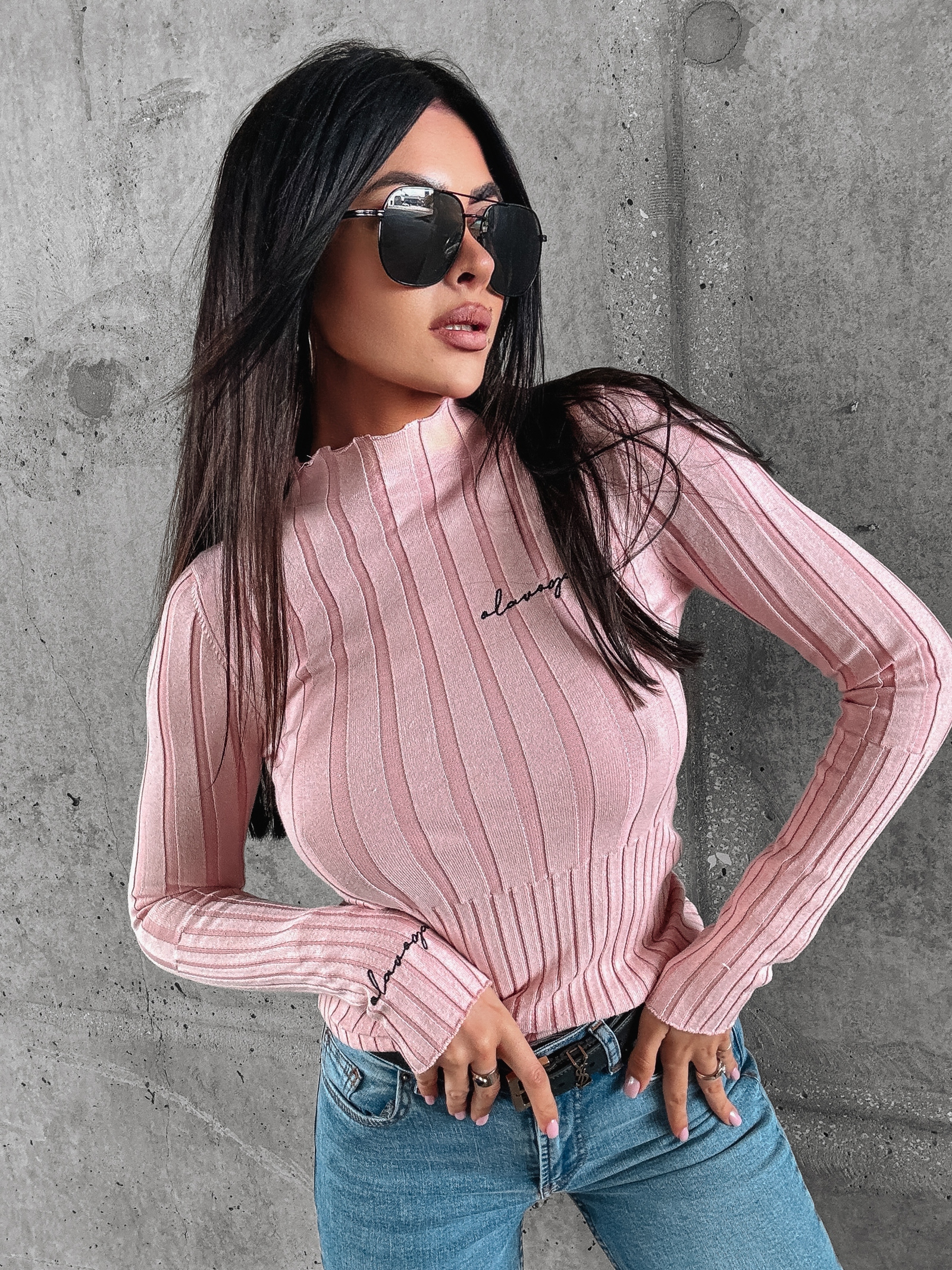 Bluzka prążkowana Piper Ola Voga pudrowa