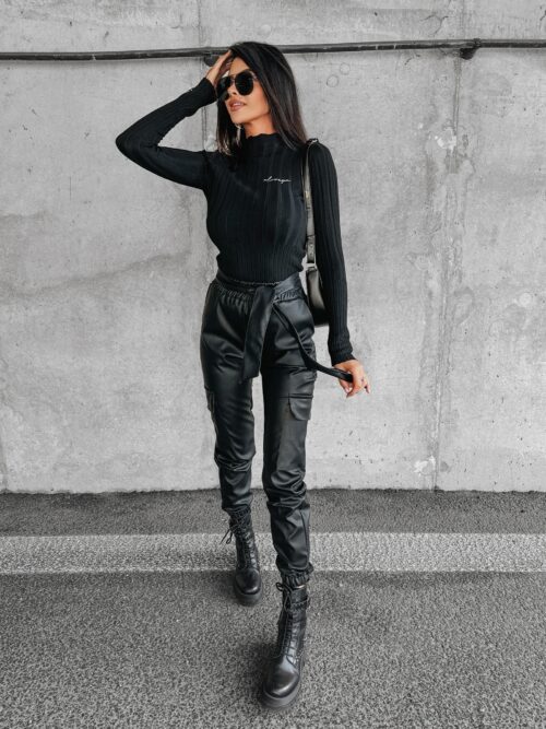 Bluzka prążkowana Piper Ola Voga czarna