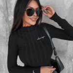 Bluzka prążkowana Piper Ola Voga czarna