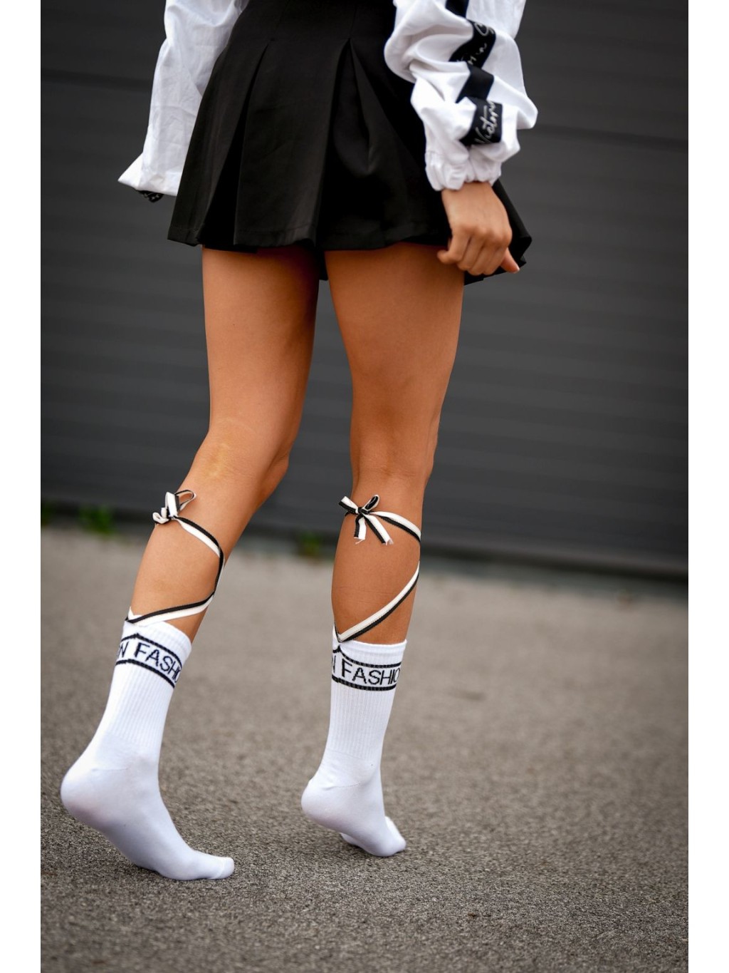 Skarpetki damskie wiązane FASHION białe