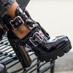 Botki na słupku Rock Spirit czarne lakierowane