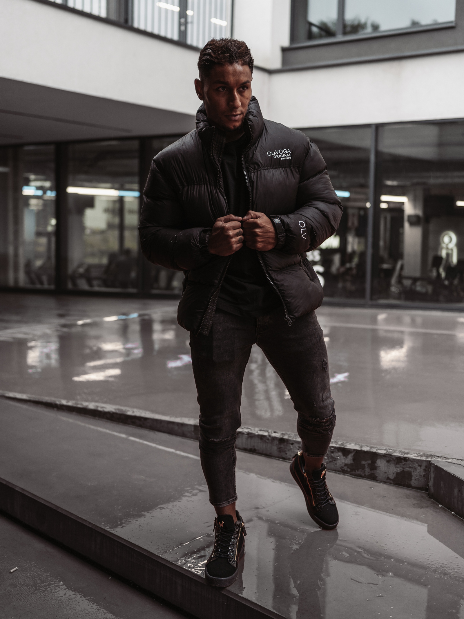 Kurtka męska puchowa Titan Ola Voga czarna Kurtka męska puchowa Titan Ola Voga czarna