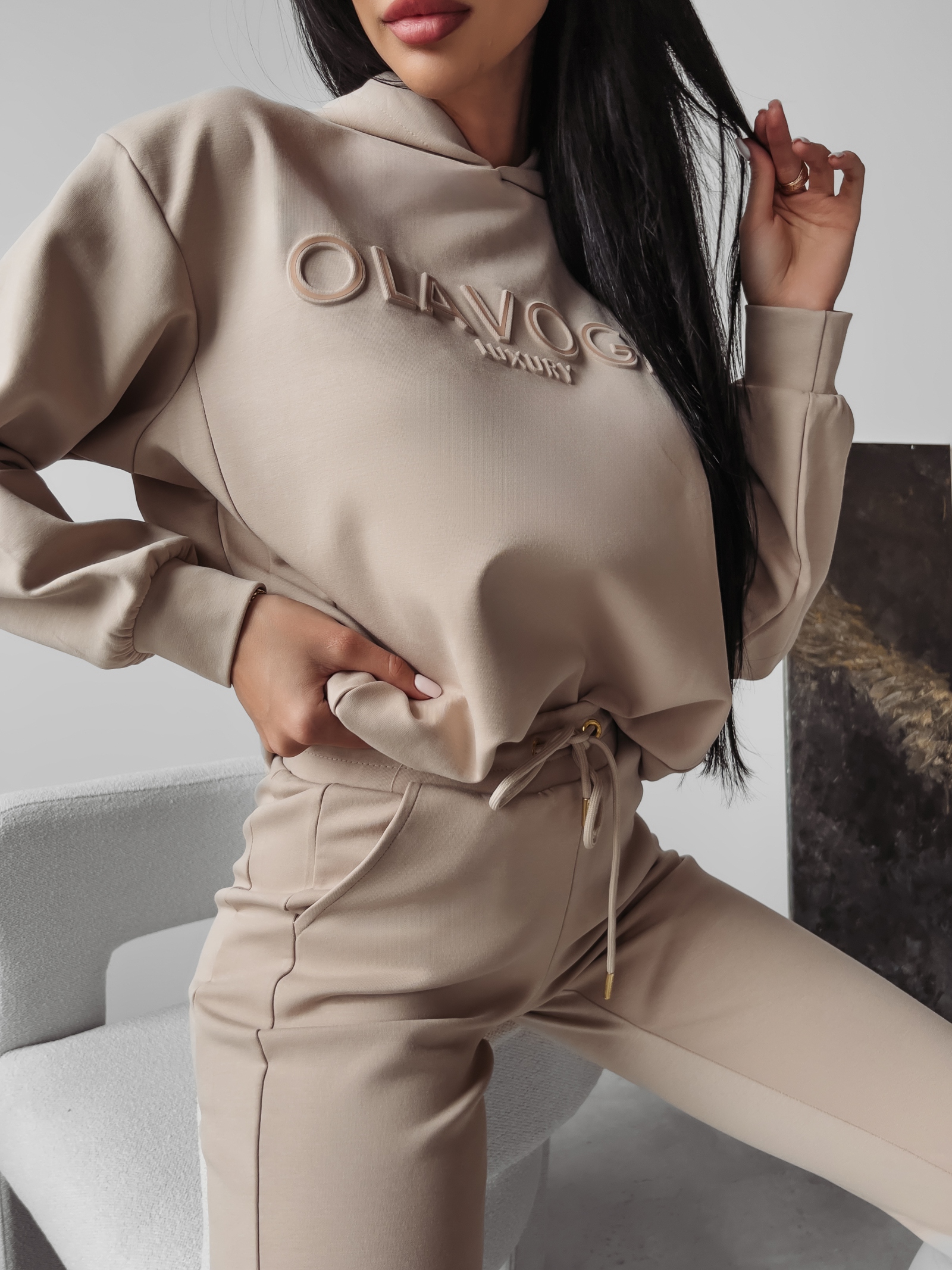 Bluza dresowa klasyczna Frida Ola Voga beżowa