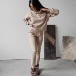 Bluza dresowa klasyczna Frida Ola Voga beżowa