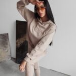 Bluza dresowa klasyczna Frida Ola Voga beżowa