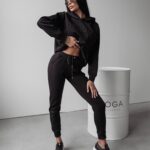 Bluza dresowa klasyczna Frida Ola Voga czarna