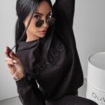 Bluza dresowa klasyczna Frida Ola Voga czarna