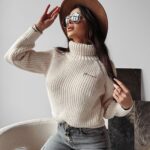 Sweter oversize dzianinowy Maeve Ola Voga beżowy