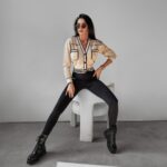 Sweter rozpinany z lamówkami Cleo Ola Voga beżowy