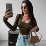 Bluzka prążkowana klasyczna Jaida Ola Voga khaki