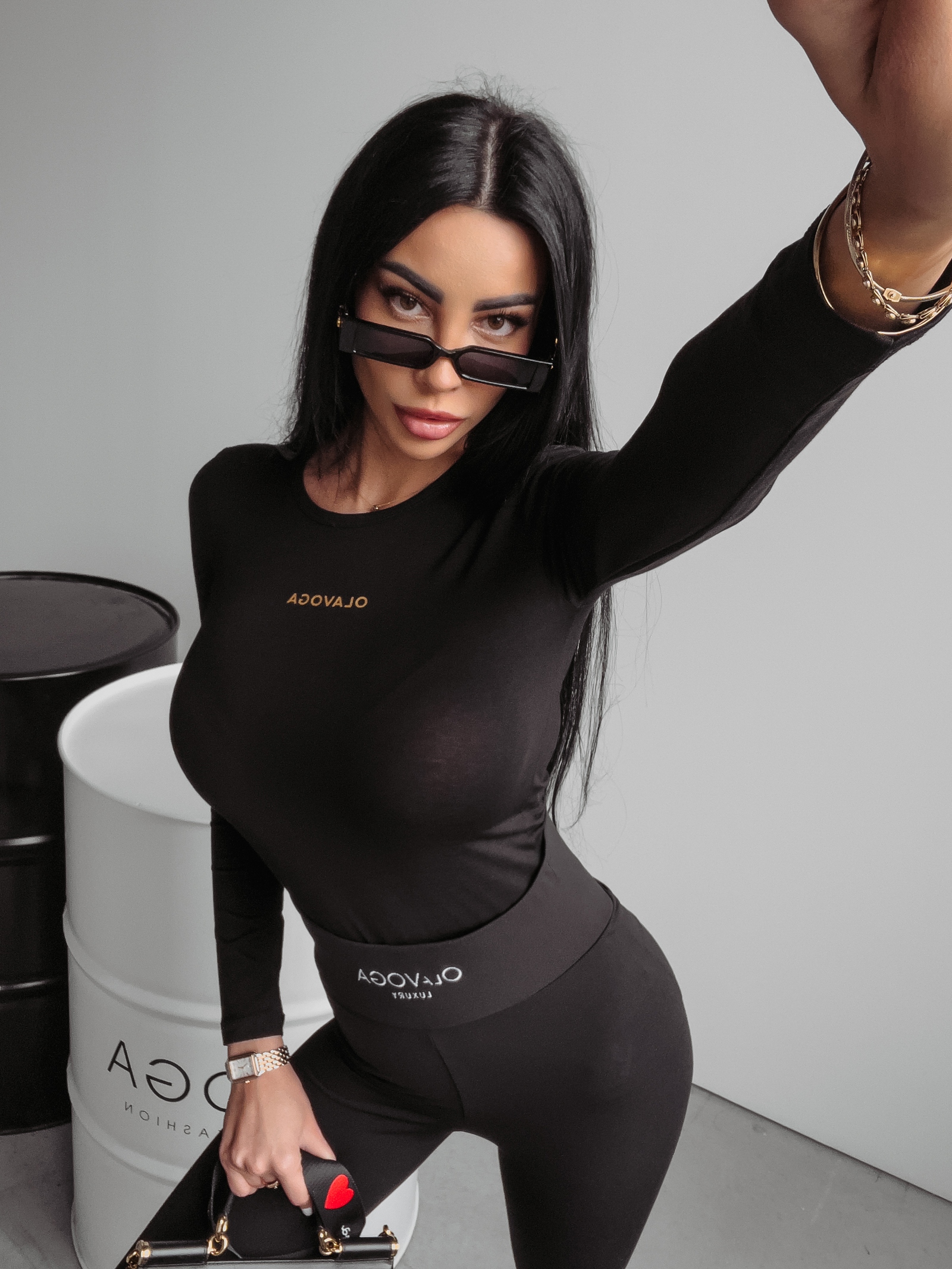 Bluzka gładka BASIC Cilla Ola Voga czarna