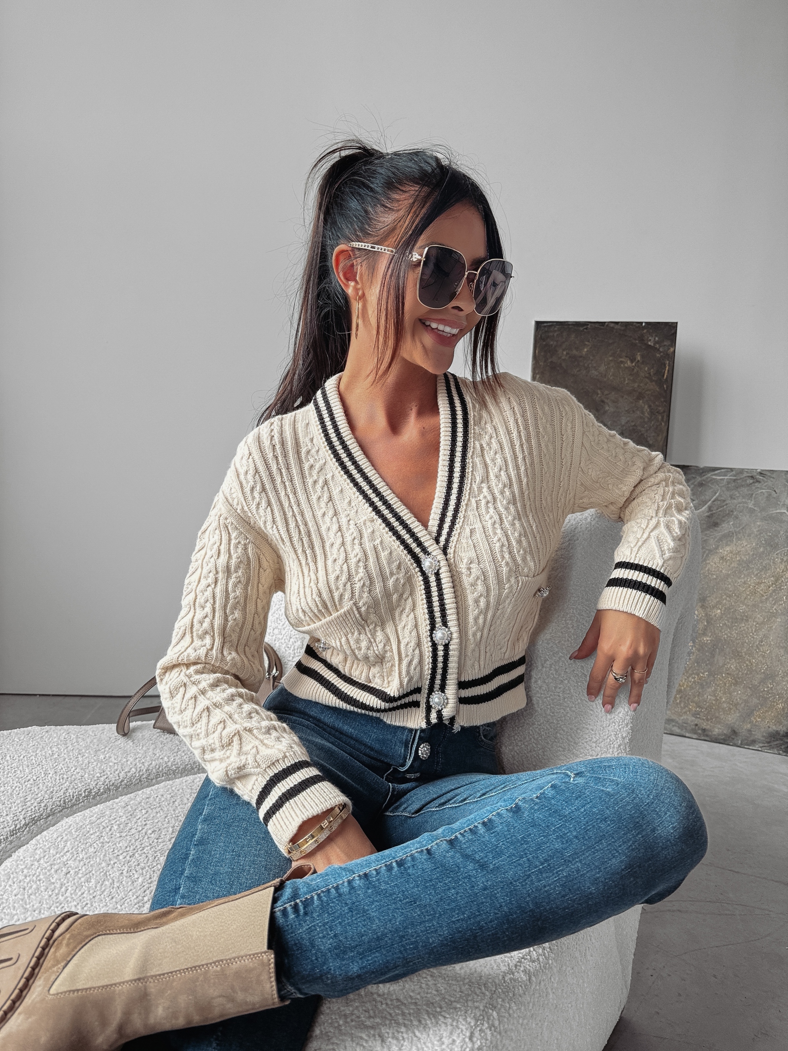 Kardigan rozpinany Taryn Ola Voga ecru Kardigan rozpinany Taryn Ola Voga ecru