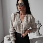 Sweter krótki dzianinowy Jase Ola Voga beżowy