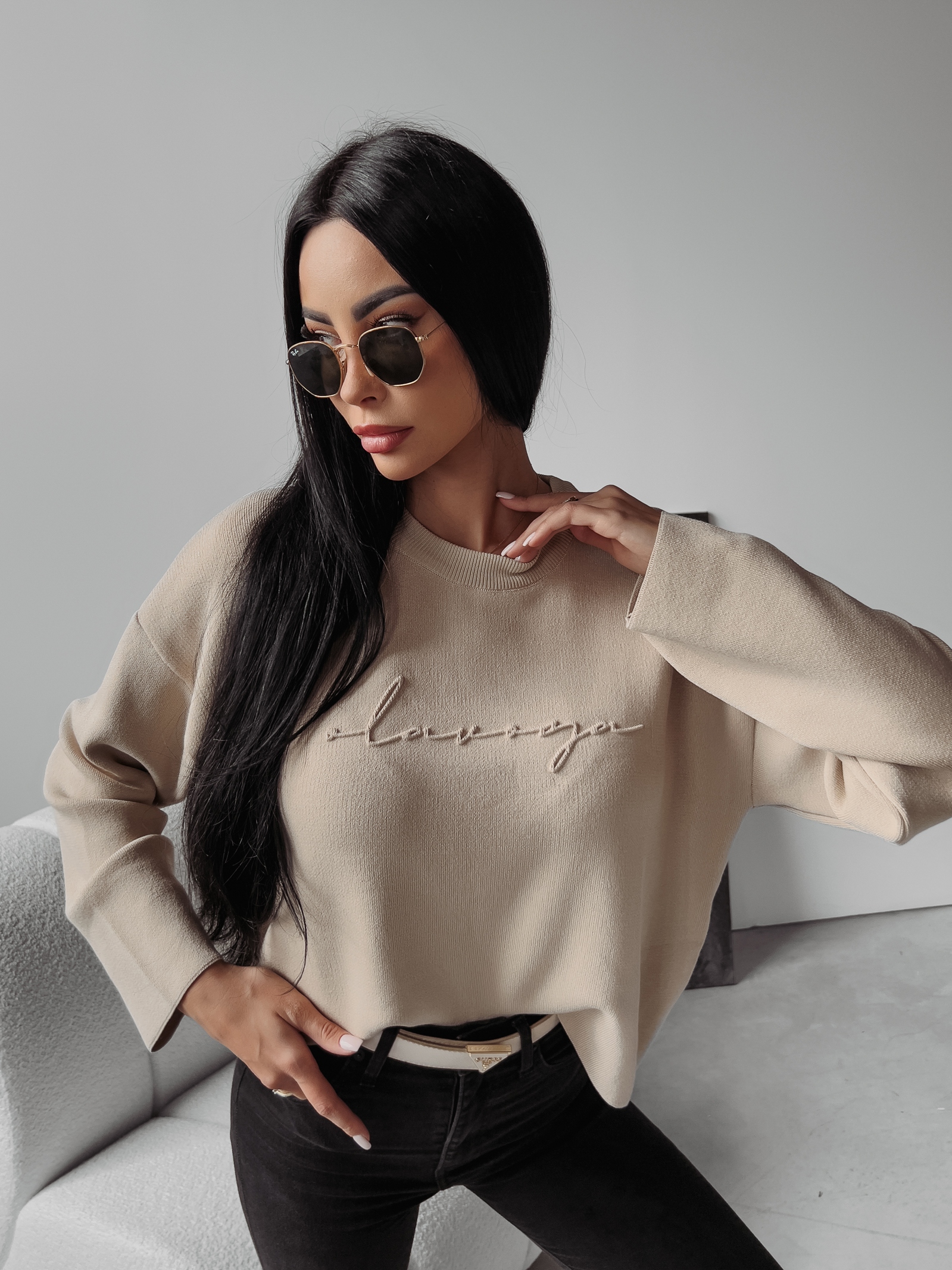 Sweter klasyczny Nell Ola Voga beżowy